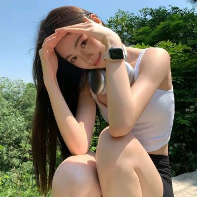 三五成群