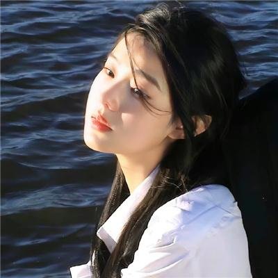 可爱的半月